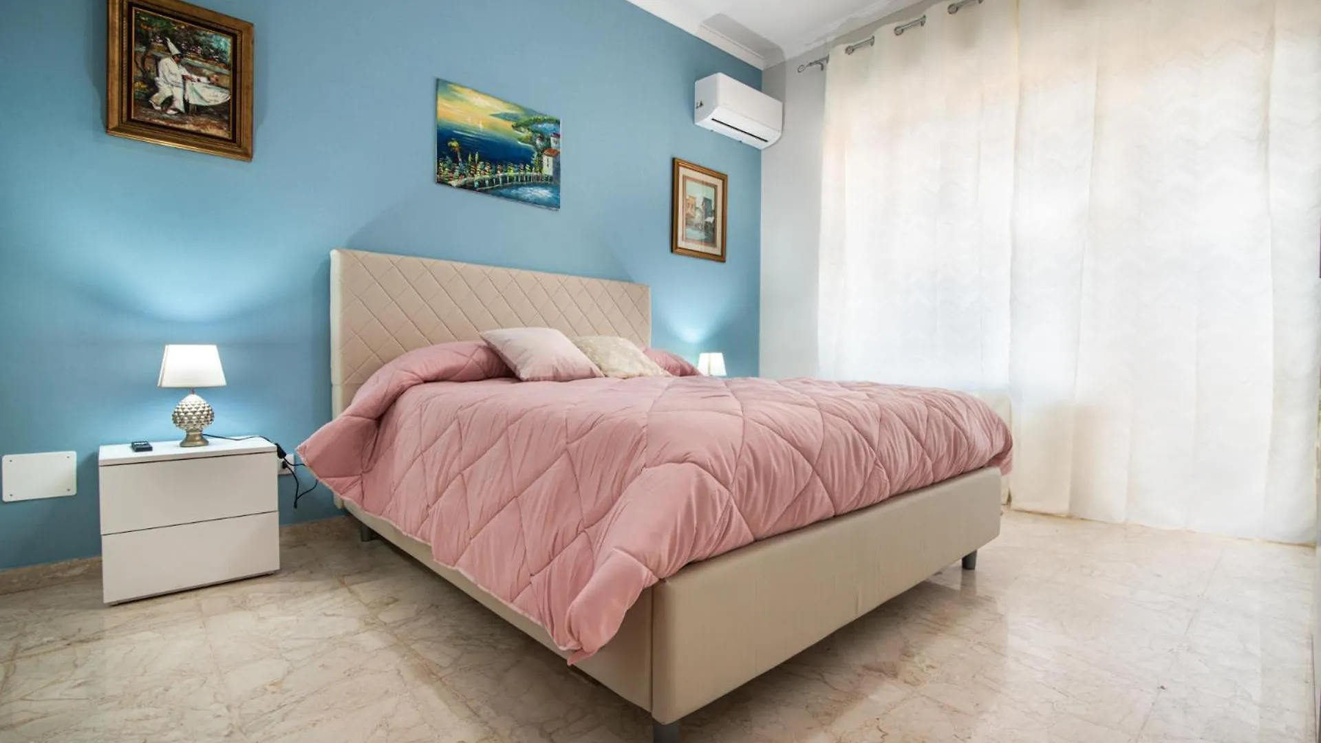 Stesicoroom Catania 0*,